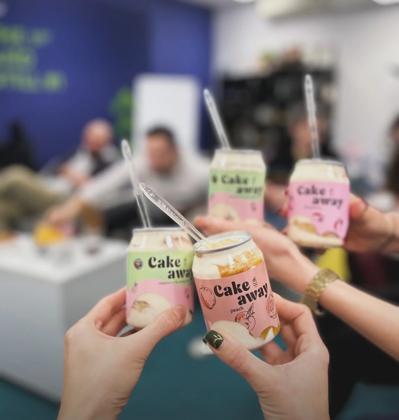 десерт торта в кен във вендинг среда