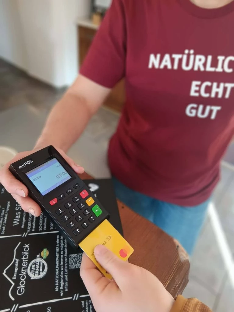 payment on a mypos card machine