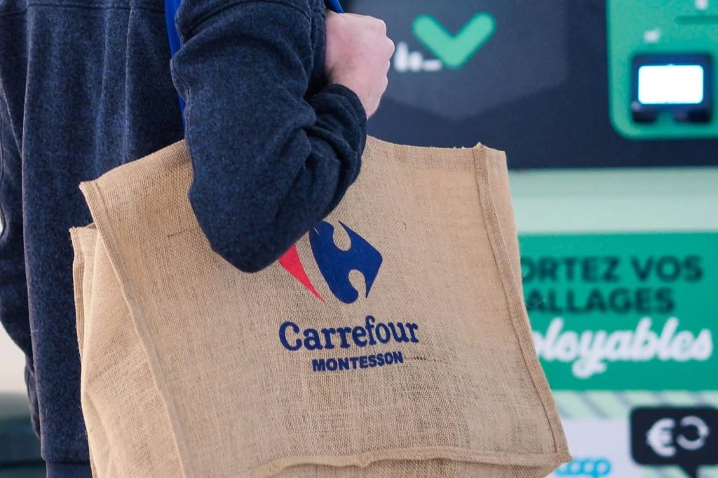 The Keepers and Carrefour bag