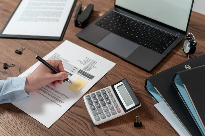 Advantages of a Pro Forma Invoice