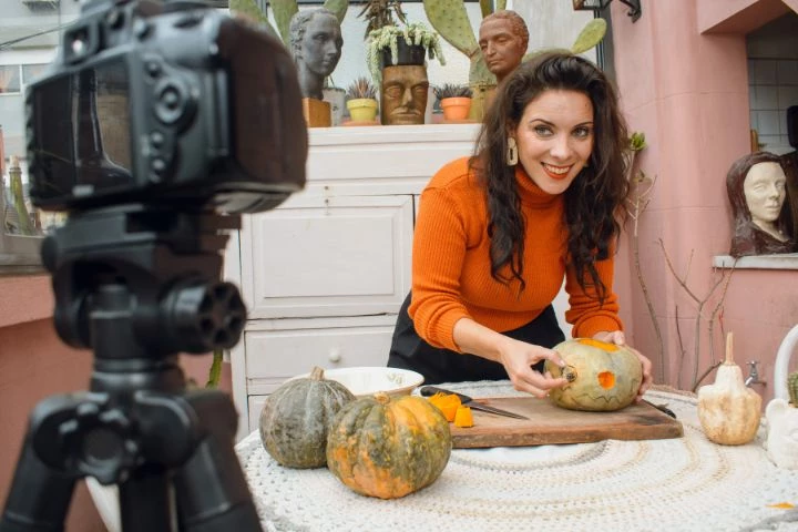 Femme vidéo entreprise à domicile