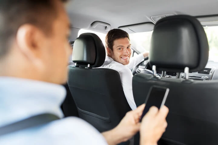 Que fait un chauffeur de taxi 
