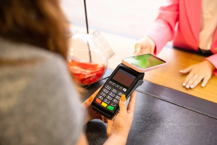 L'offre myPOS pour les PME françaises