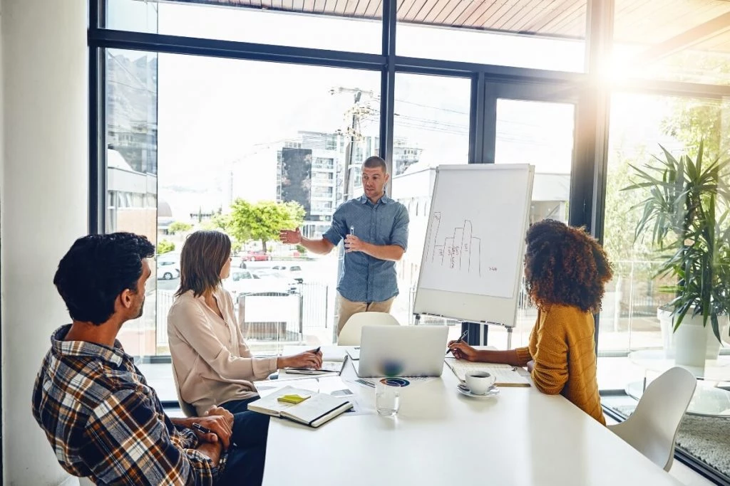 Revoir et ajuster sa stratégie commerciale