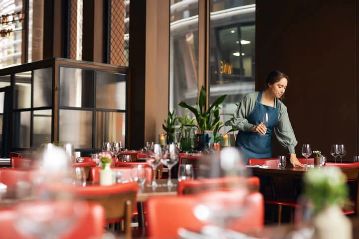 Comment myPOS vous accompagne dans le suivi des coûts de votre restaurant 