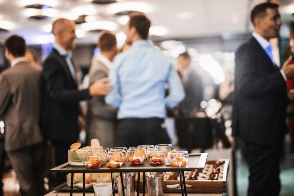 Creare un catering business plan per il mercato italiano