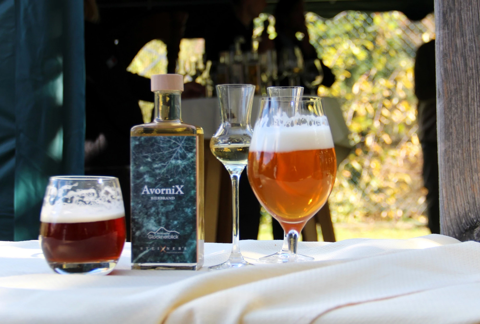 birre chiare e scure e brandy