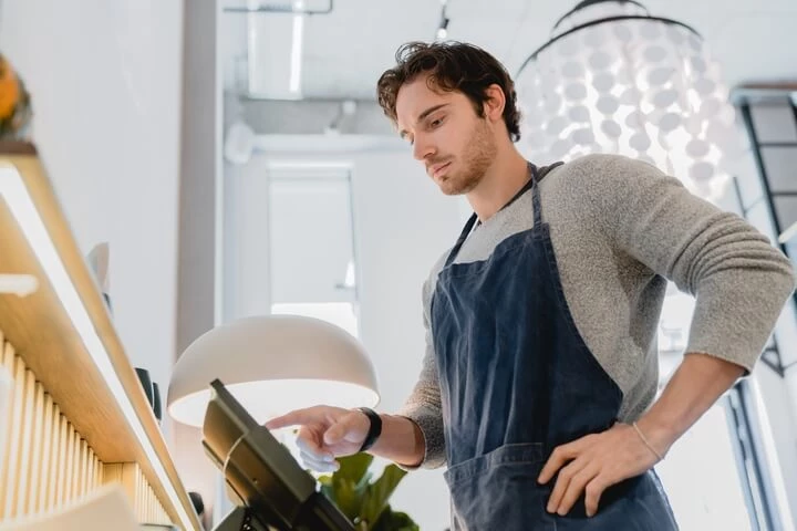 Quale registratore di cassa è più adatto al tuo business