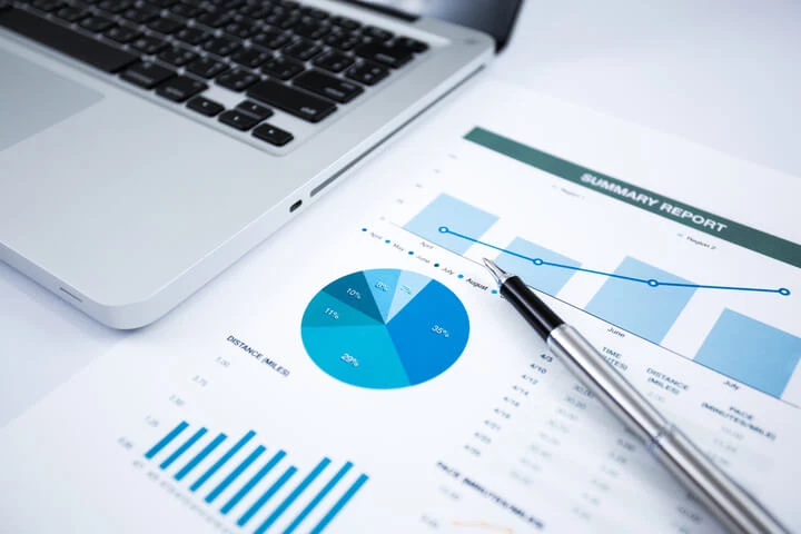 Utilizzare i dati sul tasso di abbandono per rafforzare la strategia aziendale