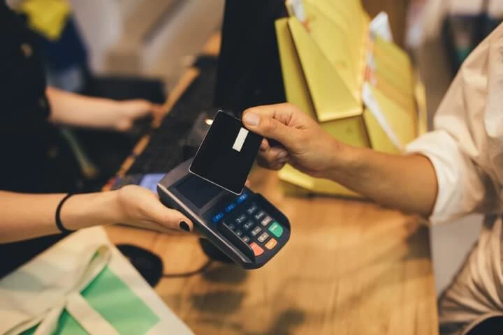 Un POS senza canone è la scelta giusta per la tua attività