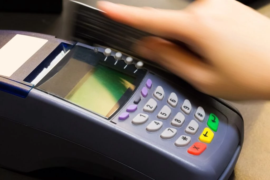 Cosa sono i pagamenti con banda magnetica?