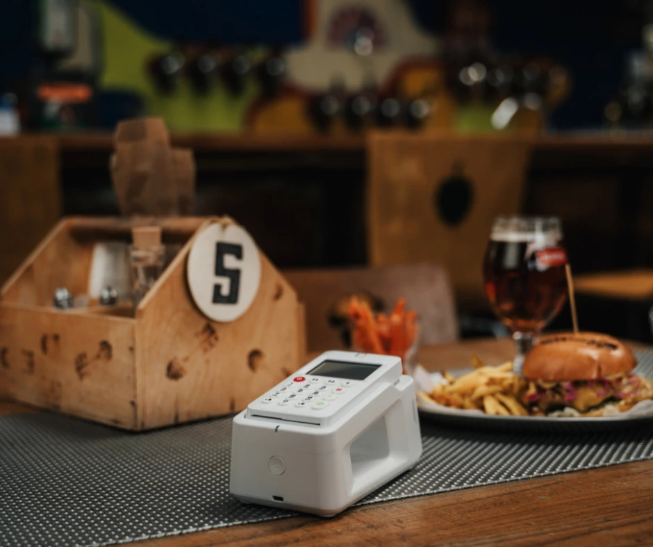mypos terminal gebruikt in de voedingsmiddelenindustrie